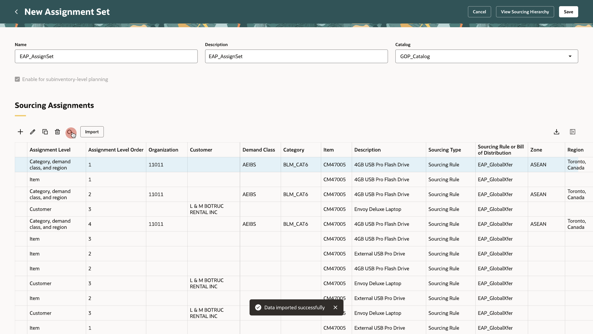 Sourcing Assignments table showing assignment level, order, organization, customer, demand class, category, item, sourcing type, and the sourcing rule or bill of distribution it points to